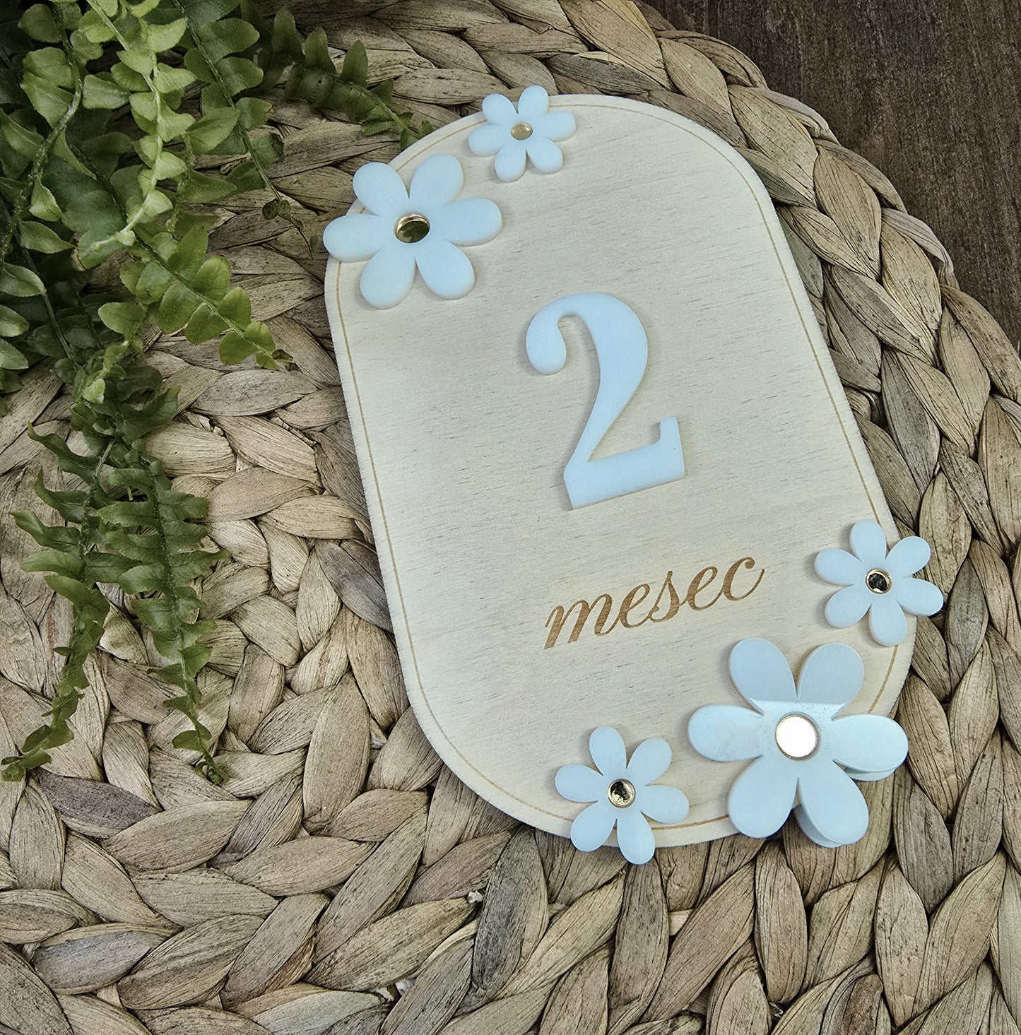 Milestone tabla z marjeticami – za mesece in prvo leto