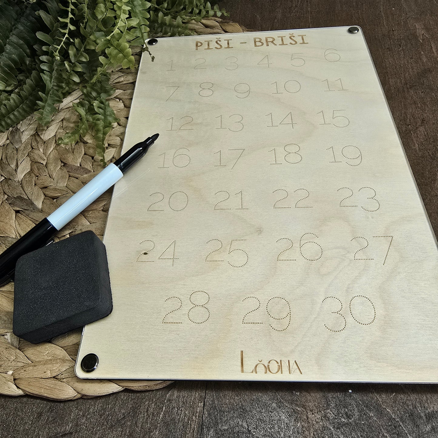 Piši – Briši: tabla s številkami od 1 do 30