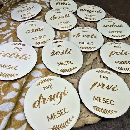 Milestone lesene tablice – "Moj mesec" (12 kosov)